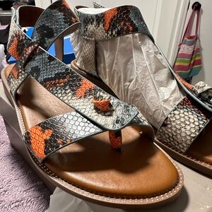 Franco Glenni Strappy Sandal